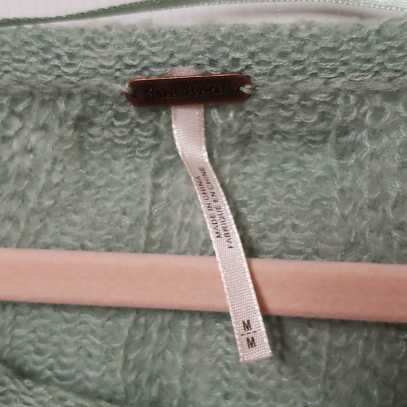 FREE PEOPLE ANGEL SOFT PULLOVER SWEATER - Picture 8 of 8